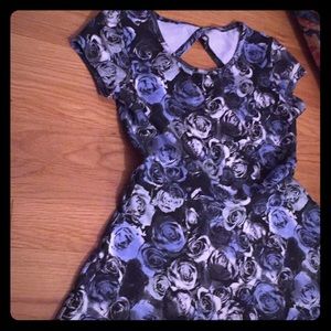 FLOWER BLUE DRESS
